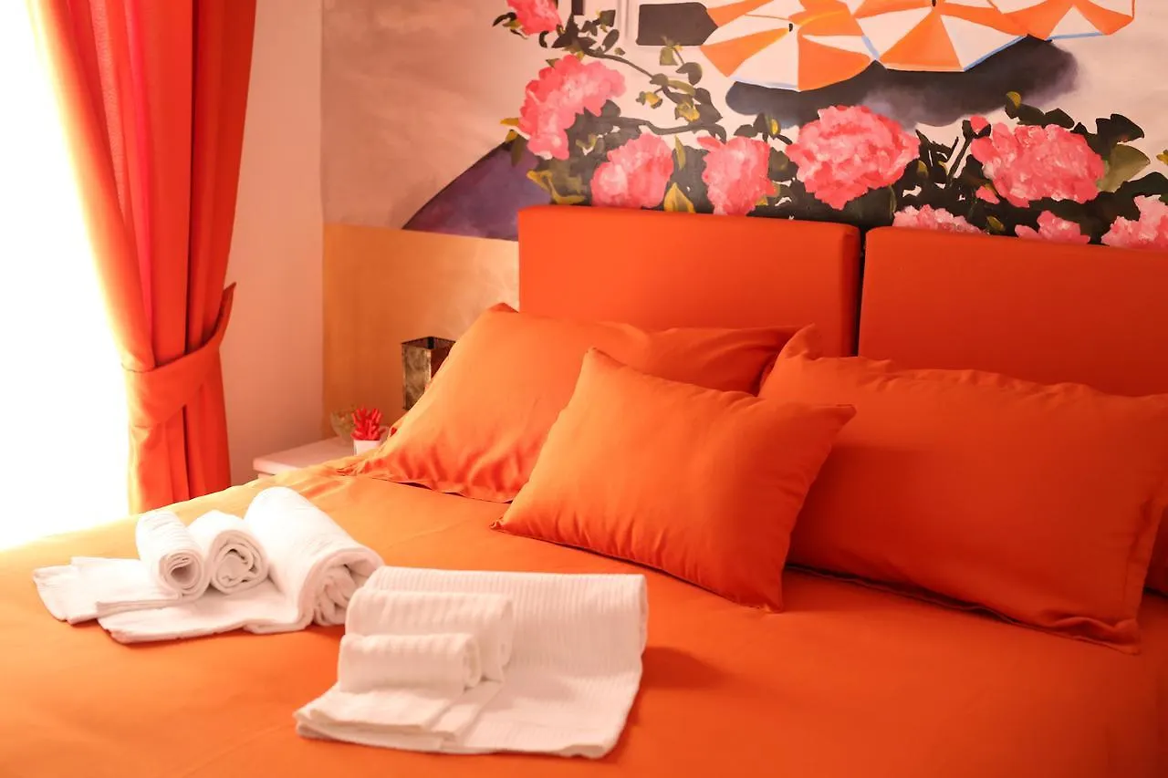 NapoliMia Hotel 4*, Napoli Italia
