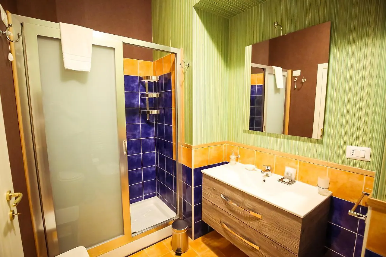 NapoliMia Hotel